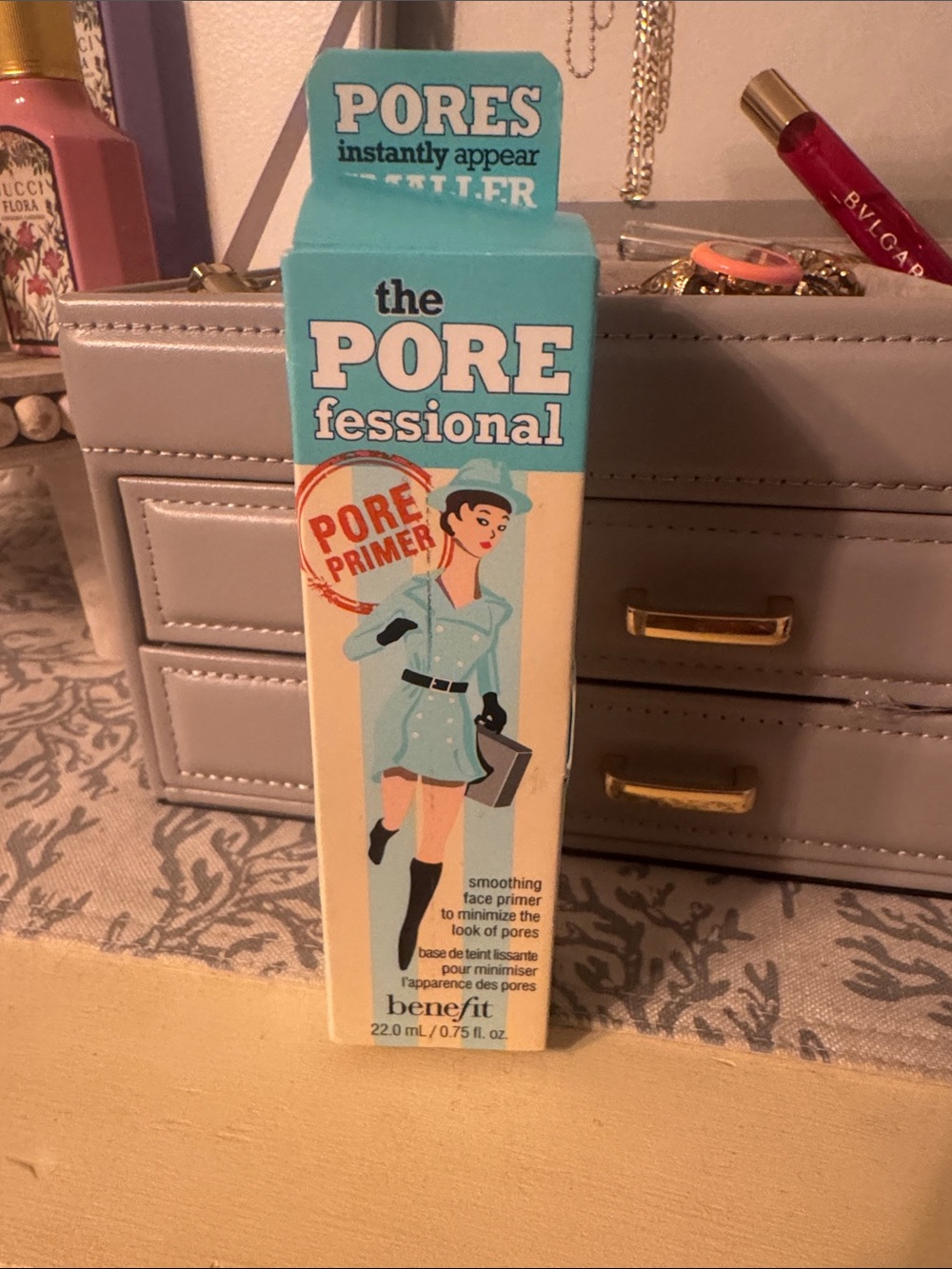 Benefit POREfessional Pore Primer - Turquoise and Cream Box